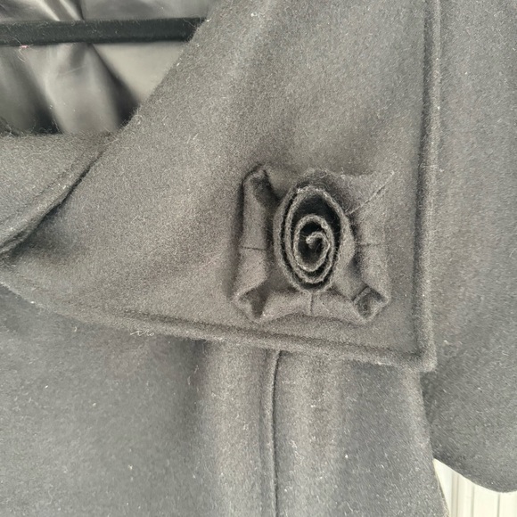 Dimiri Cropped Short Sleeve Portrait Collar Rosette Wool Blend Coat Size XL - Picture 3 of 12